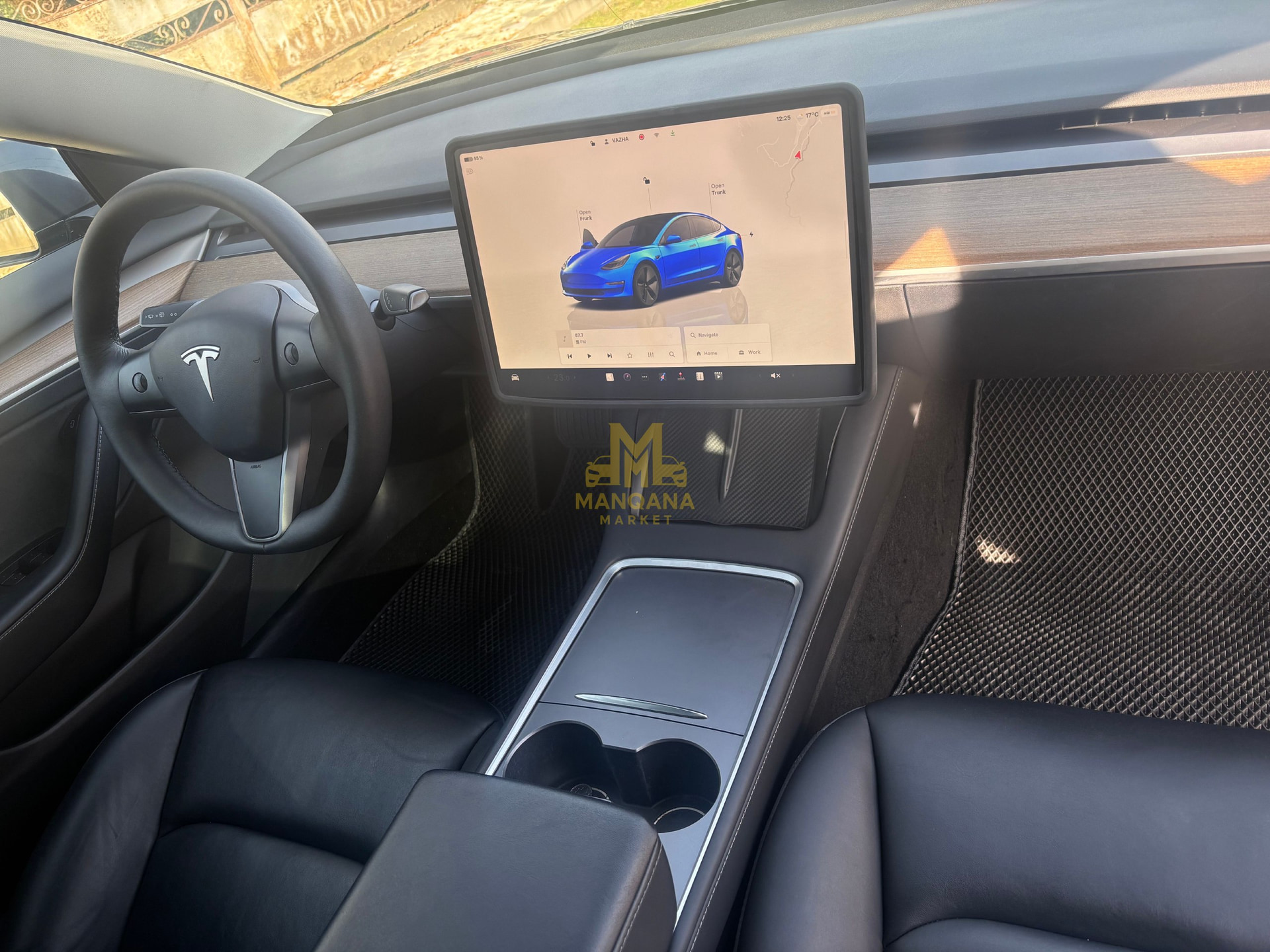 2022 TESLA Model 3 - Photo 5