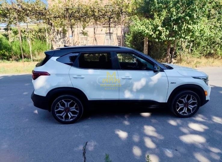 2021 KIA Seltos - Photo 5