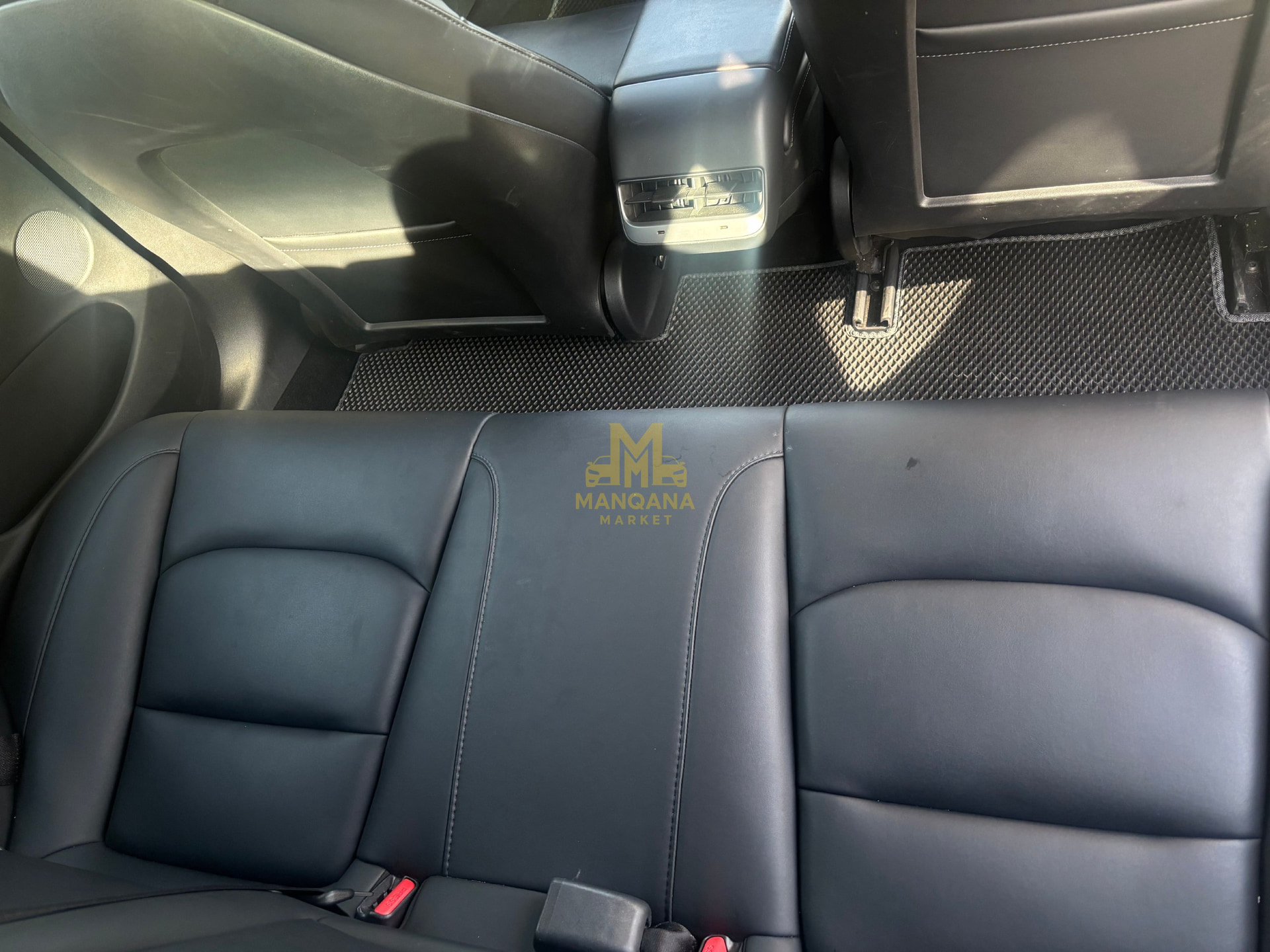 2022 TESLA Model 3 - Photo 6
