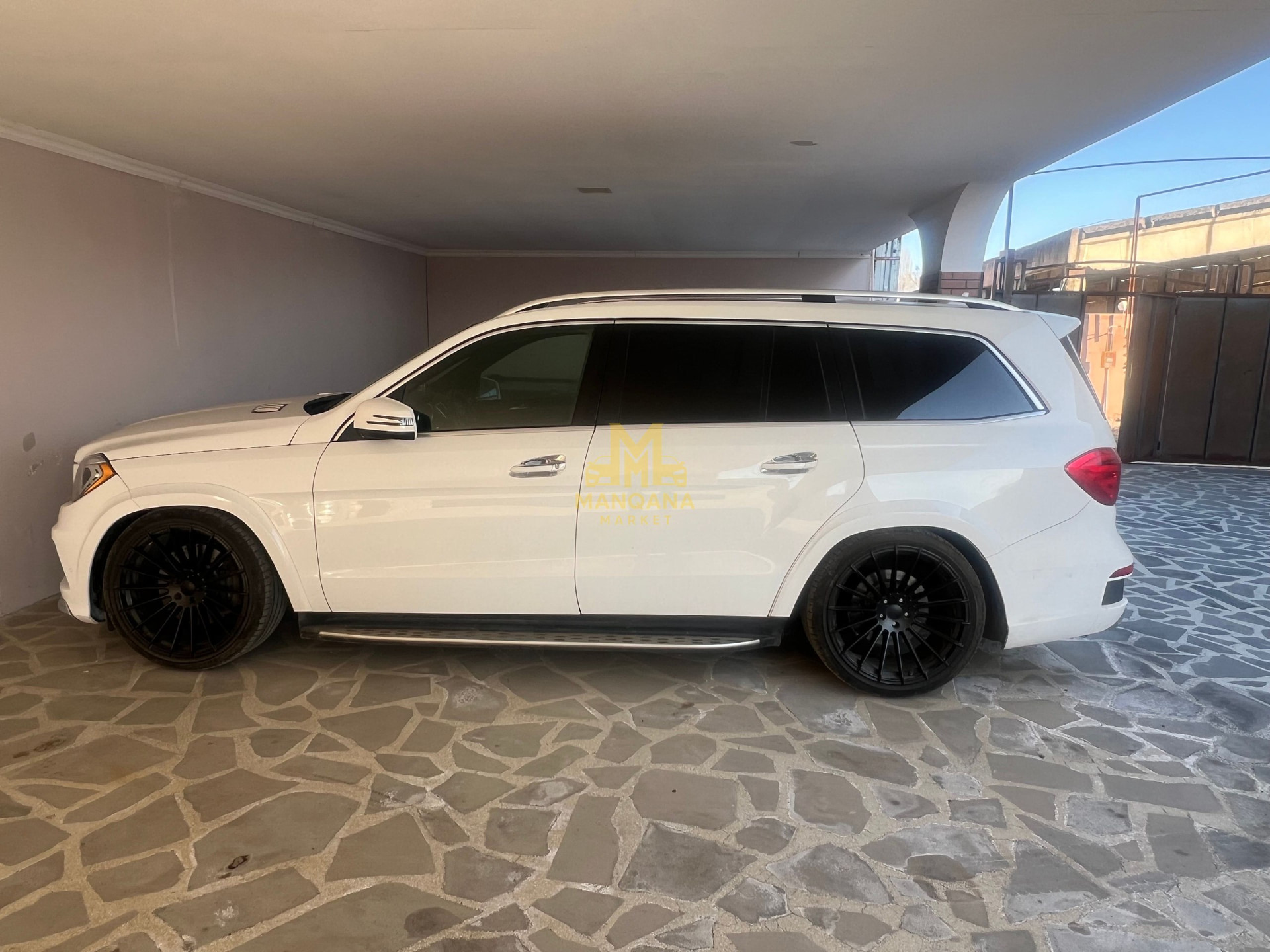 2016 MERCEDES-BENZ GL550-4M  - Photo 7