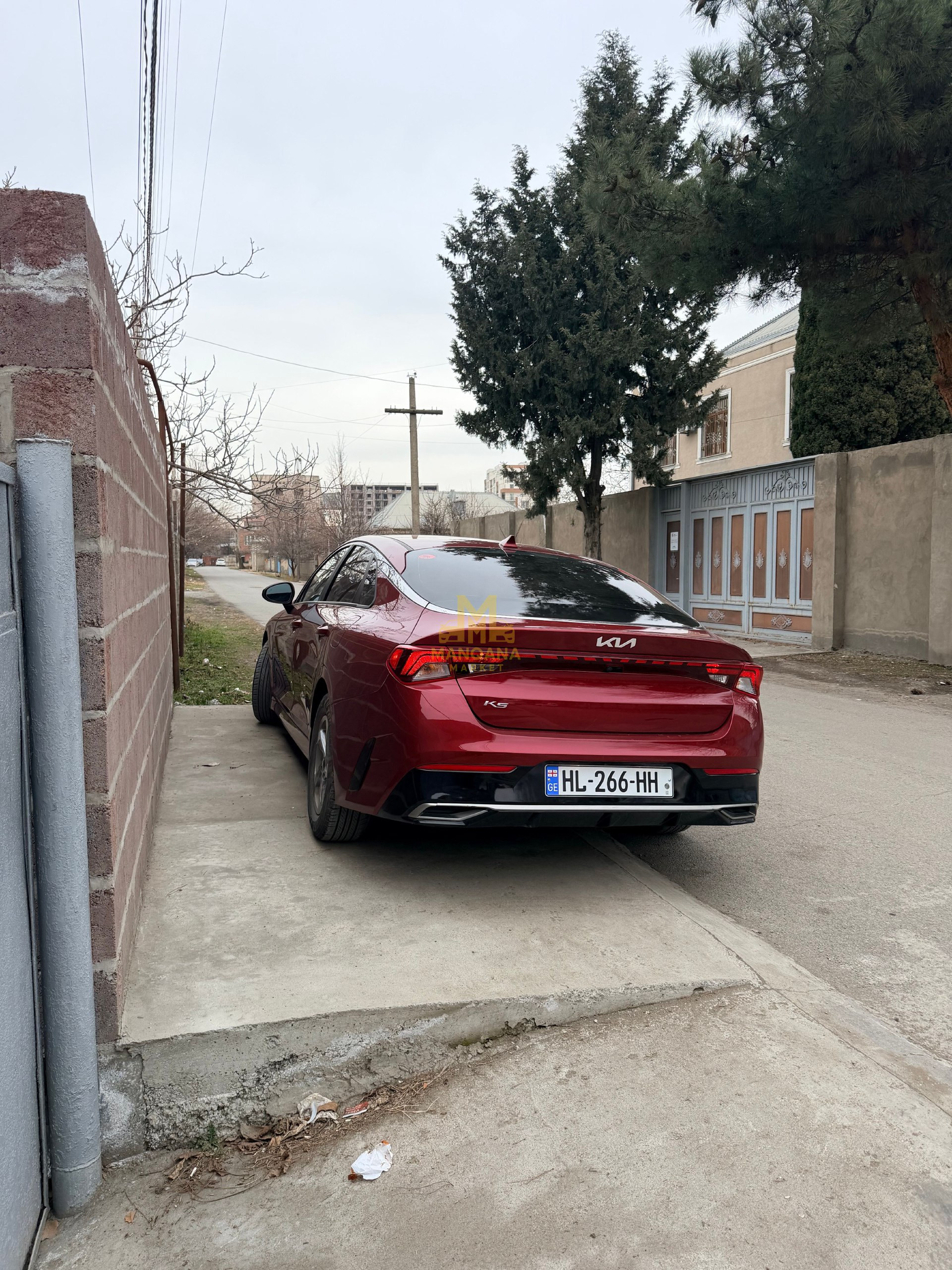 2022 KIA K5 - Photo 2