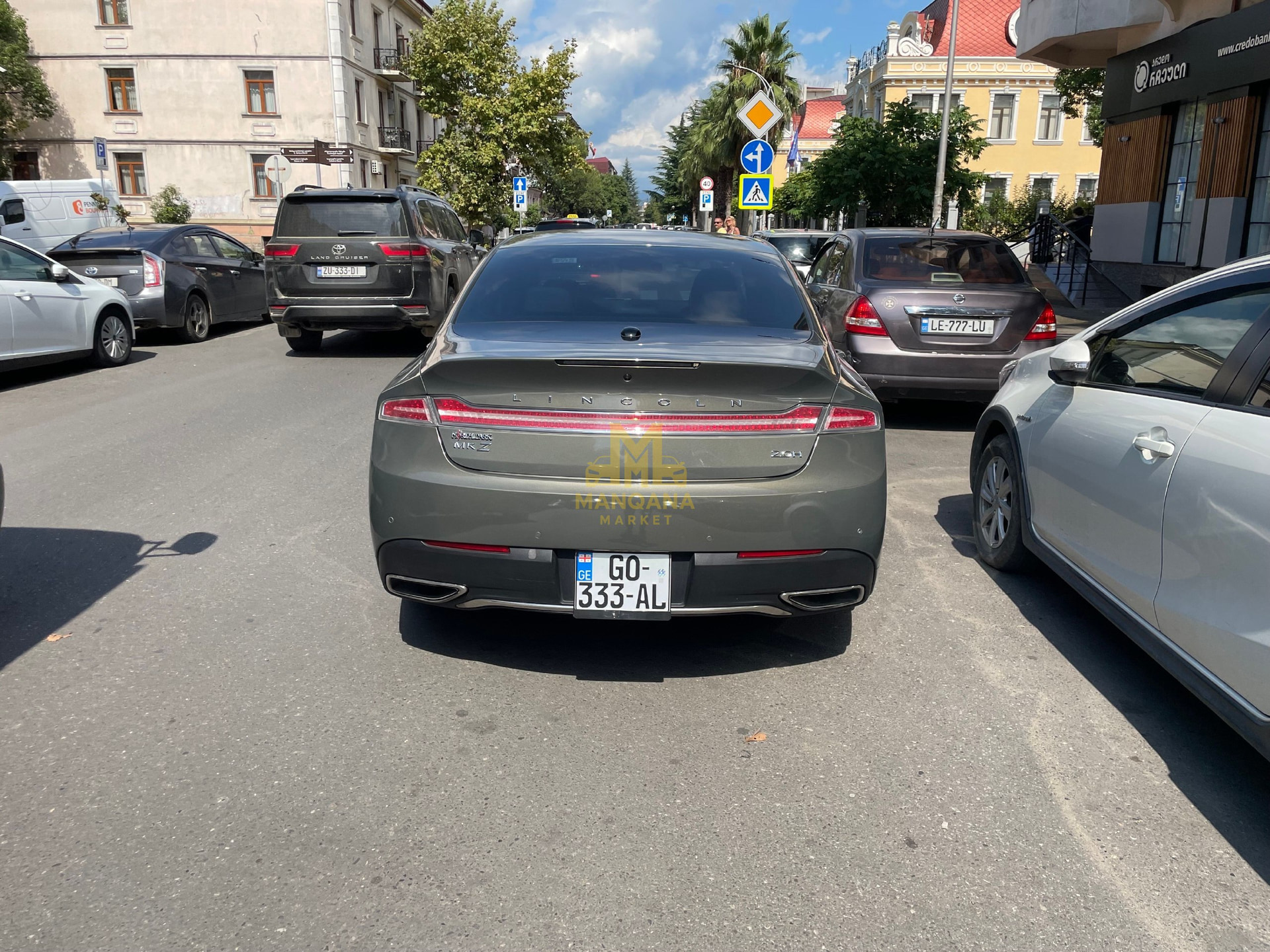 2017 LINCOLN MKZ - Photo 2