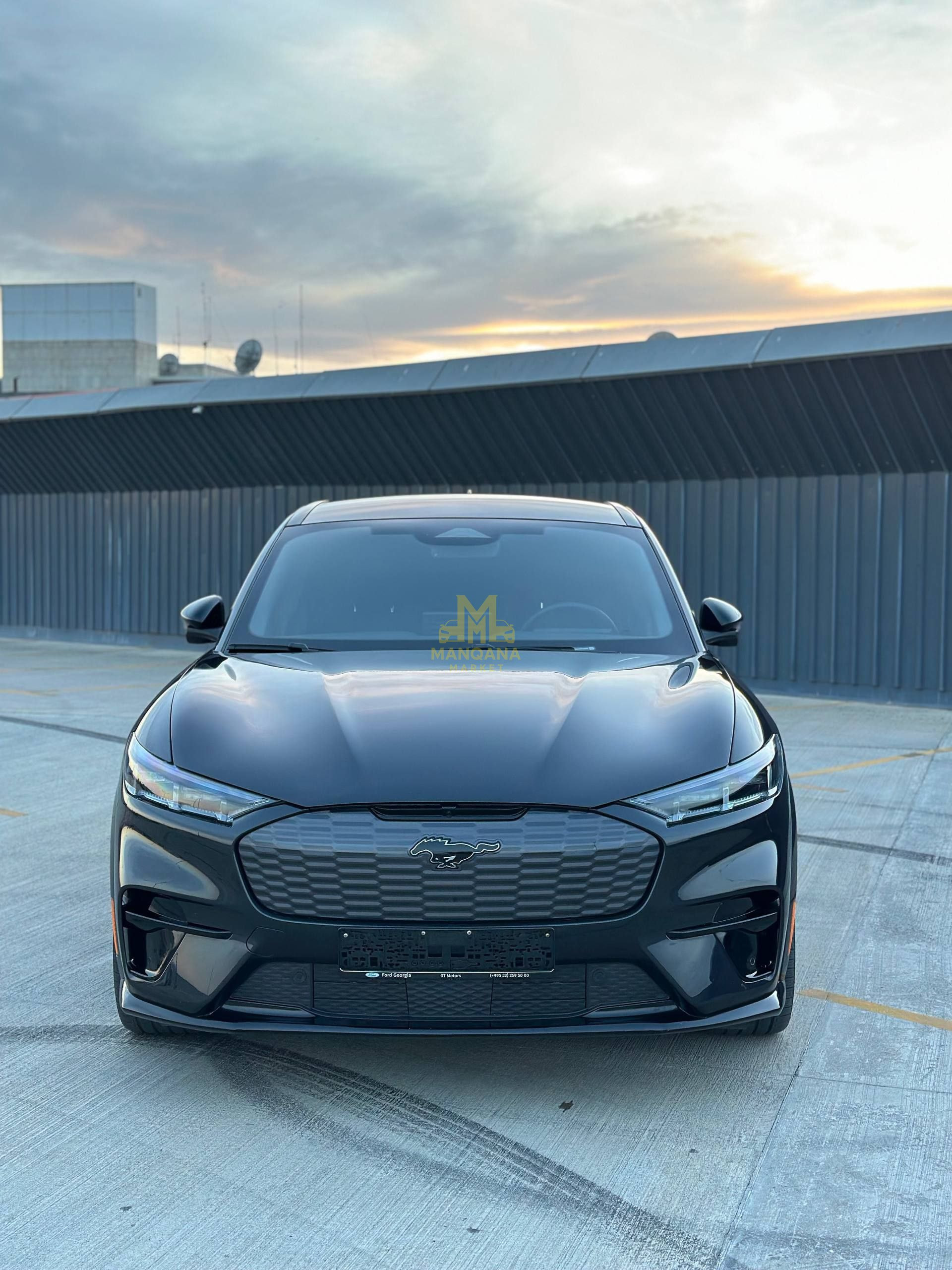 2022 FORD Mustang Mach-E GT  - Photo 3