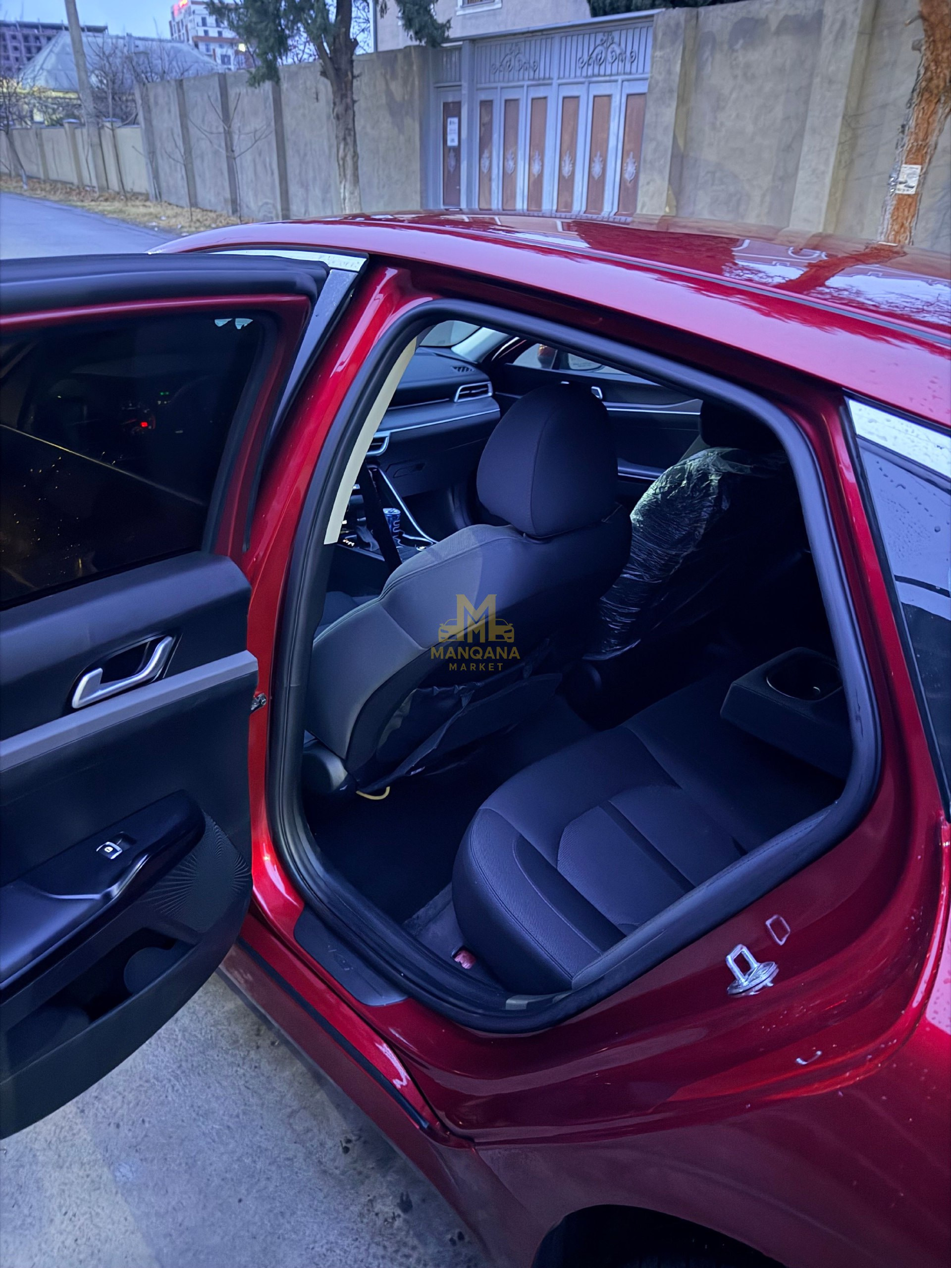 2022 KIA K5 - Photo 5