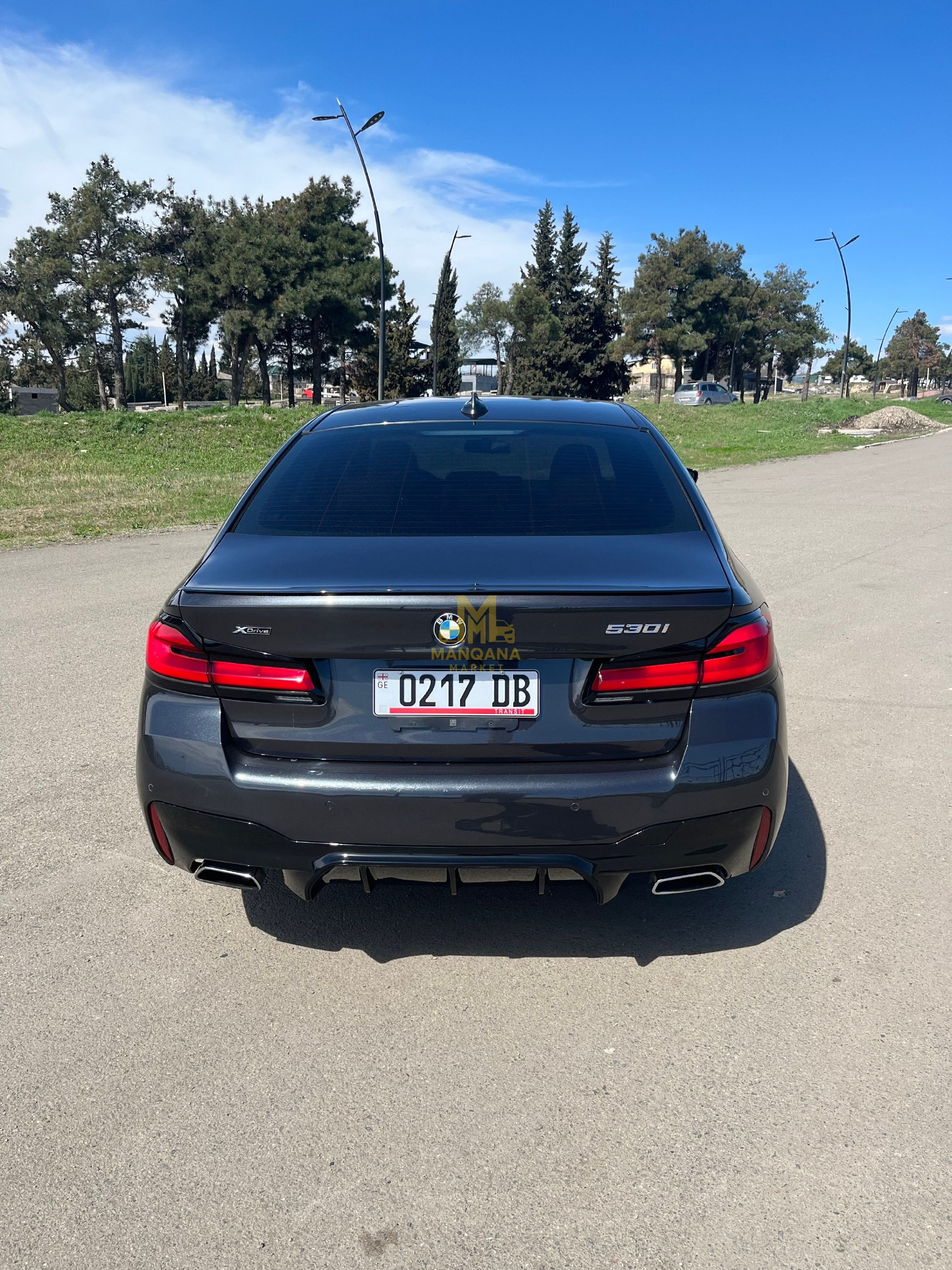 2022 BMW 530i - Photo 2