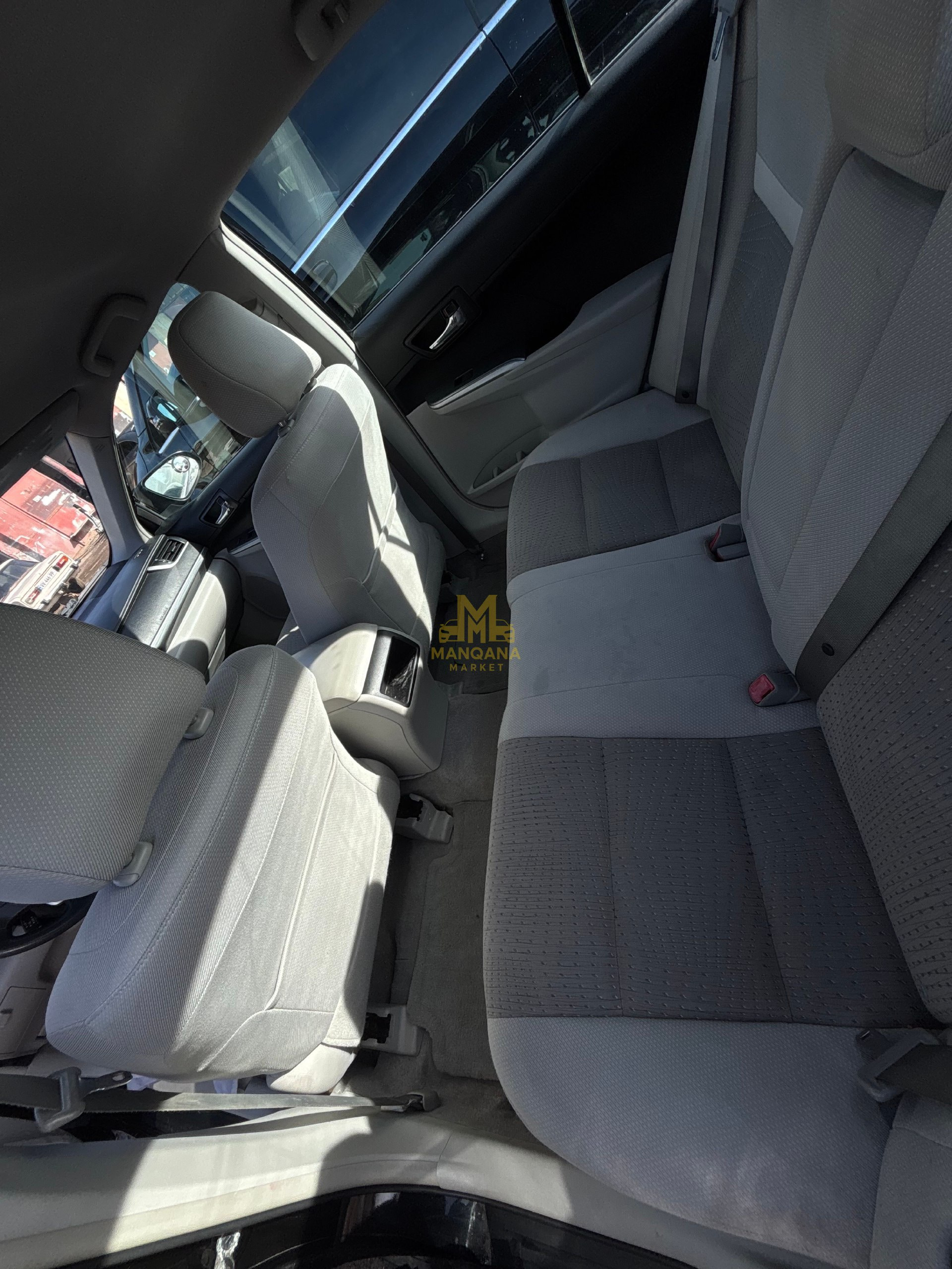 2014 TOYOTA Camry - Photo 3
