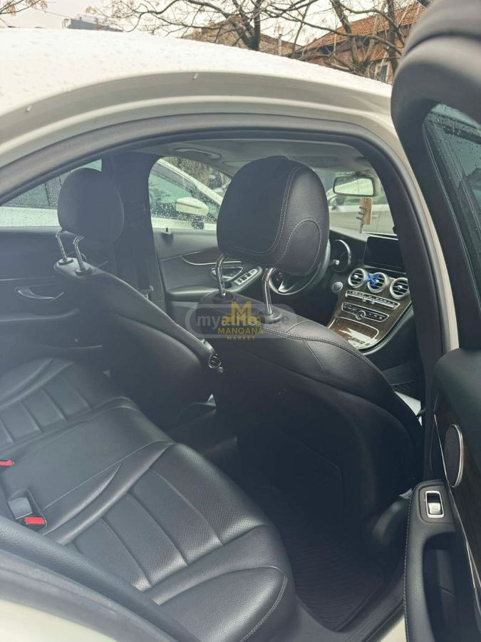 2018 MERCEDES-BENZ C300-4M  - Photo 2