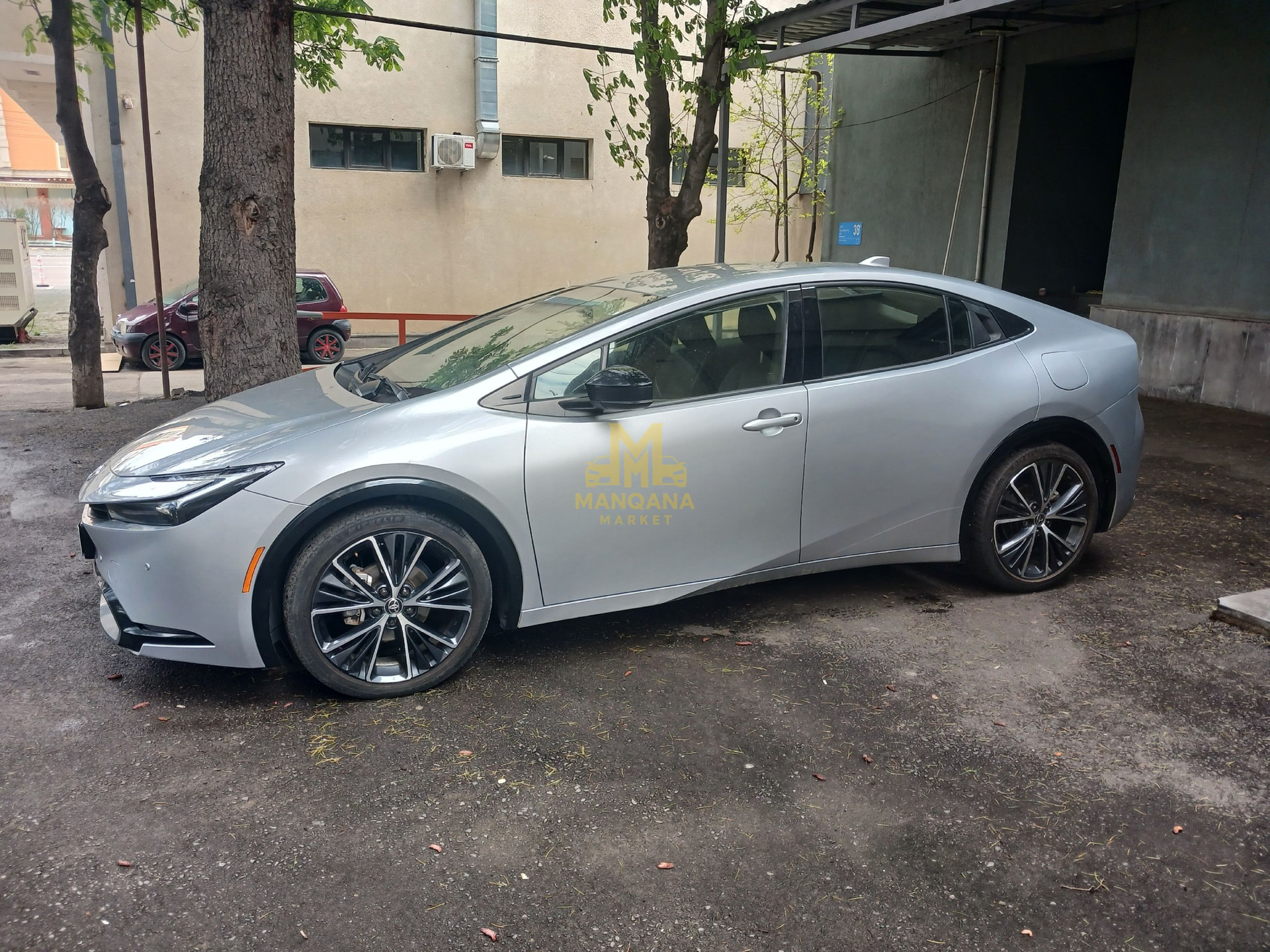 2023 TOYOTA Prius - Photo 3