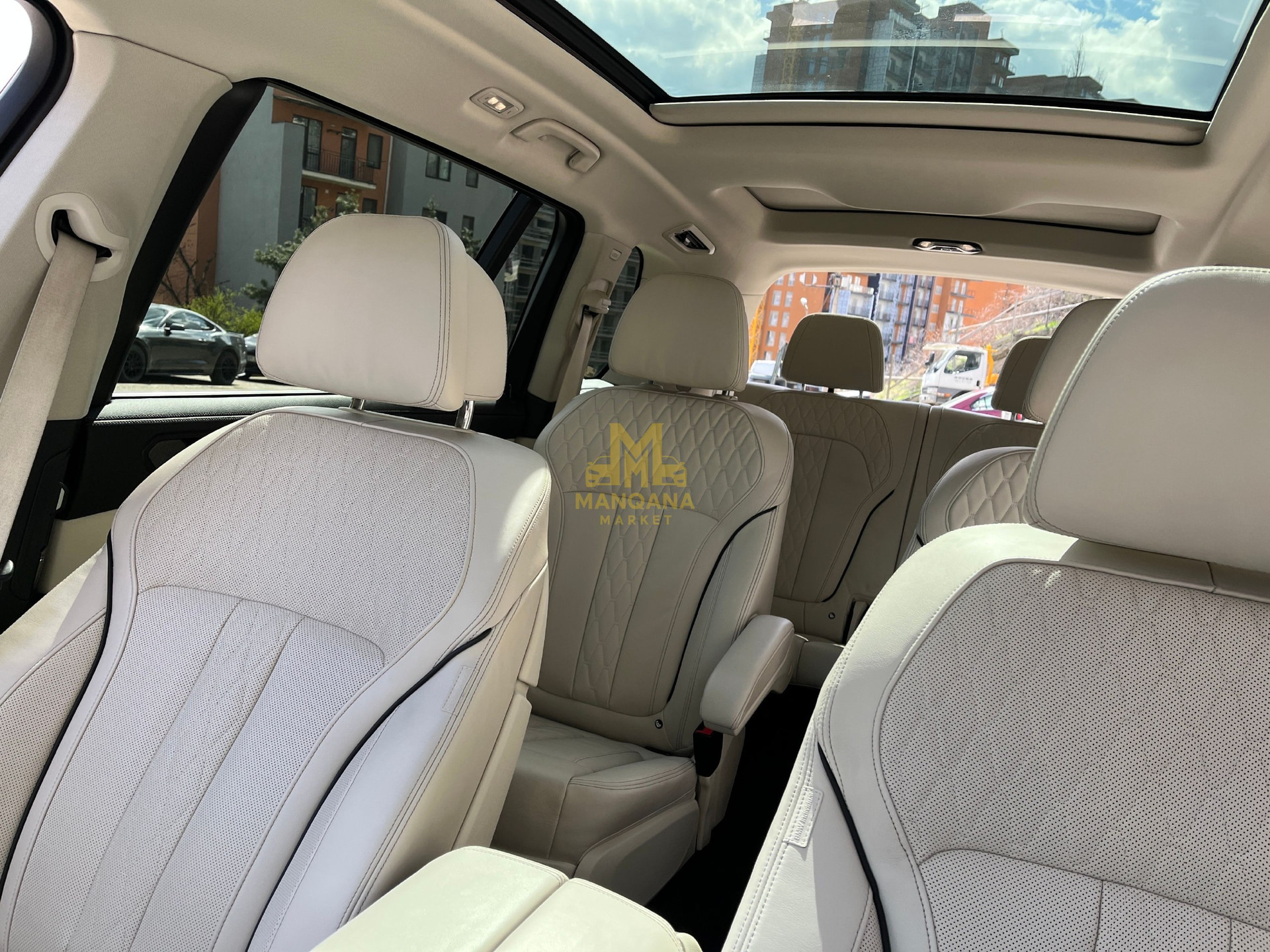 2019 BMW X7 - Photo 7