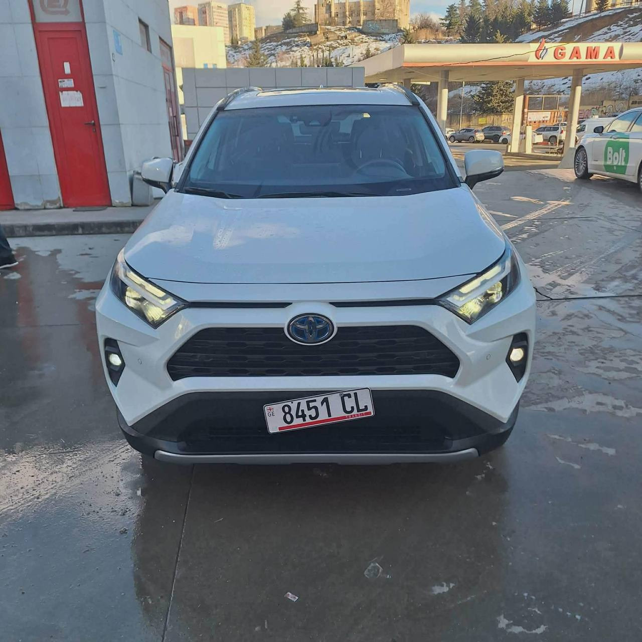 2022 TOYOTA RAV4 - Main Photo