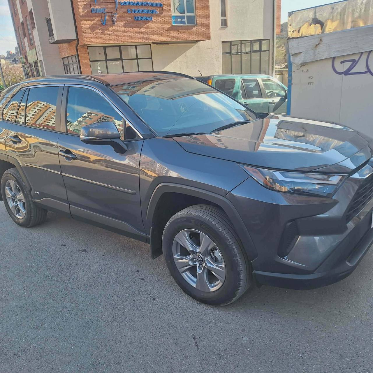 2024 TOYOTA RAV4 - Photo 5