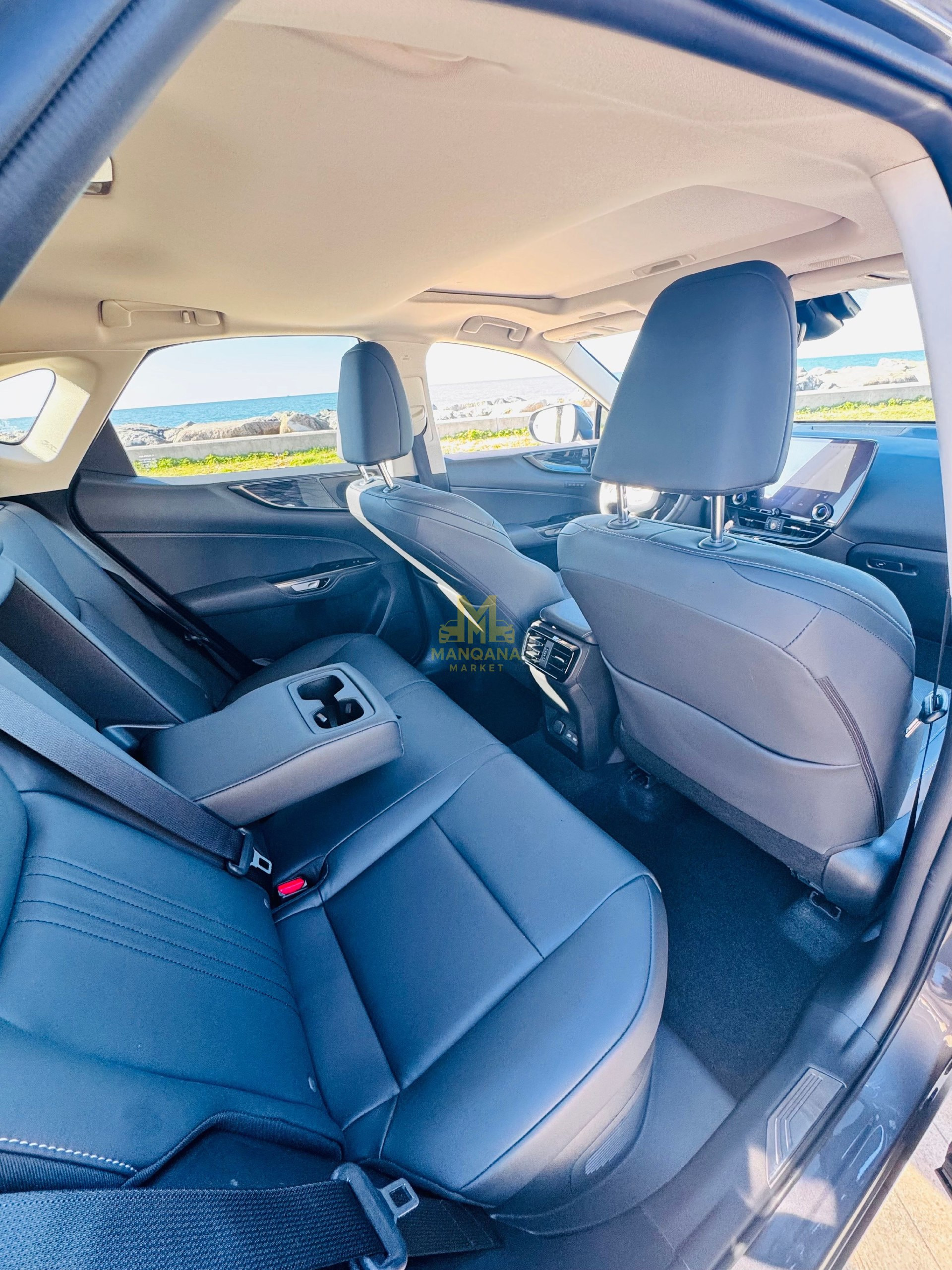 2025 LEXUS 350h Premium - Photo 7