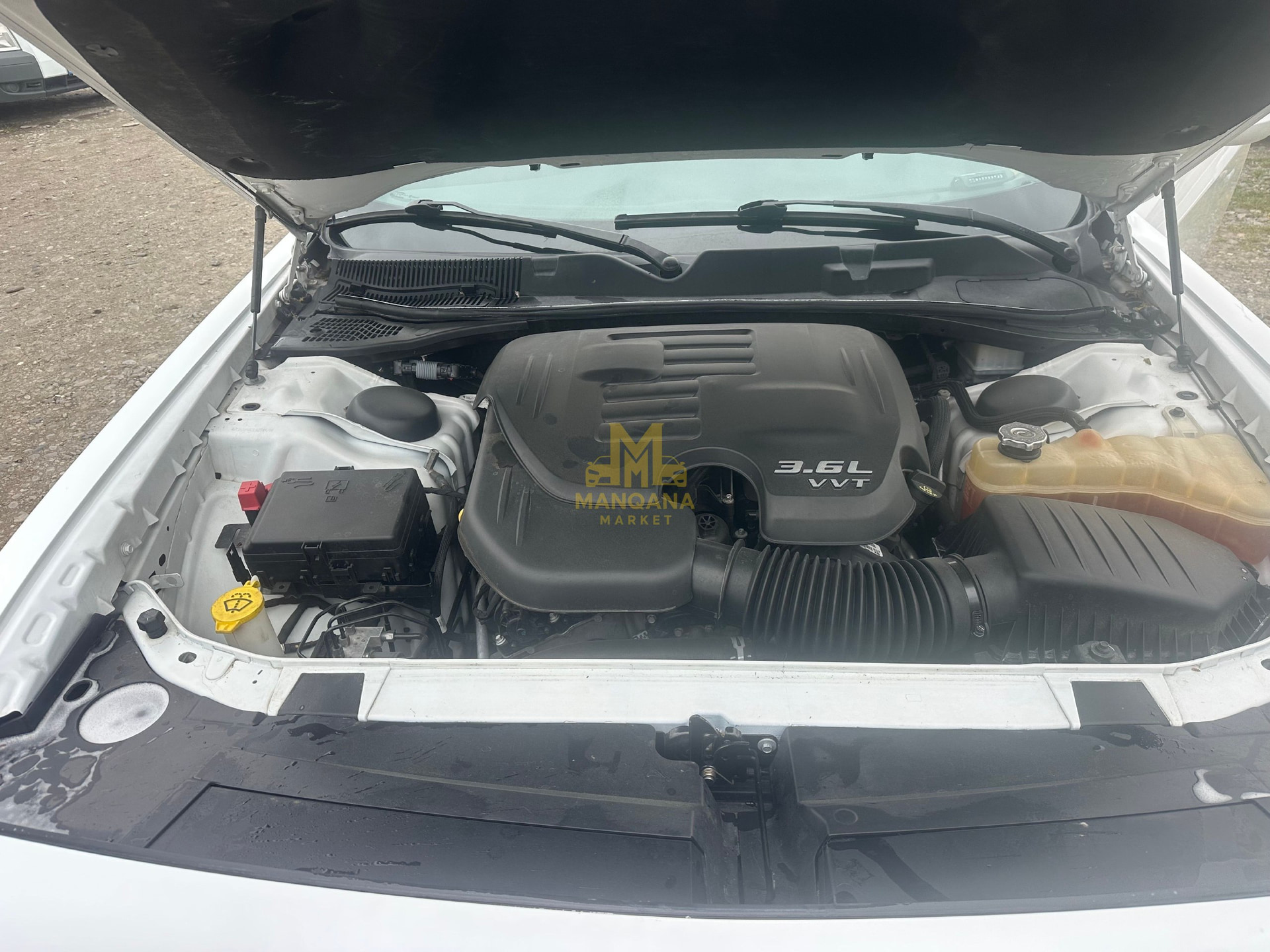 2020 DODGE Challenger - Photo 6